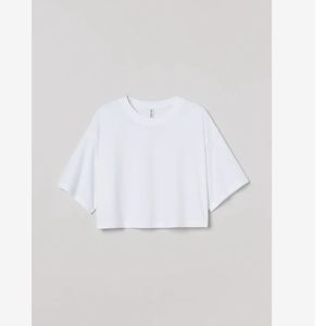 H&M White Cropped T-shirt.